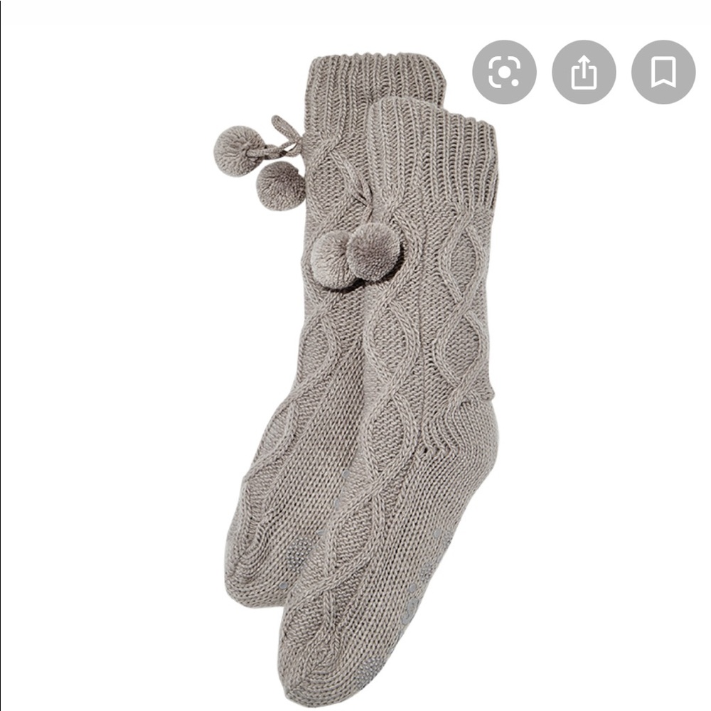 NWT Muk Luks Cabin Slipper Socks